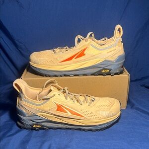 Altra Olympus 5 Beige and Orange Athletic Shoes